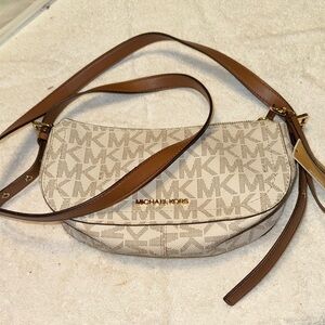 NWT Michael Kors Tan and Off White Crossbody Bag